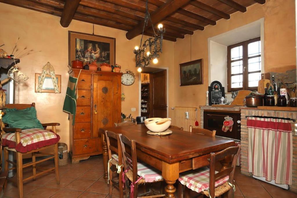La Residenza Del Cardinale Villa Vaiano  Exteriör bild